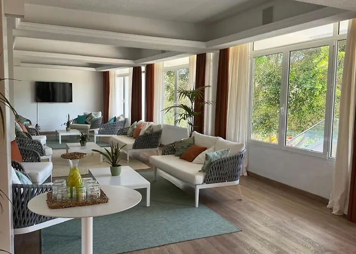 Osprey Menorca Cala En Porter (Menorca)