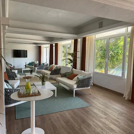 Osprey Menorca Cala En Porter (Menorca)