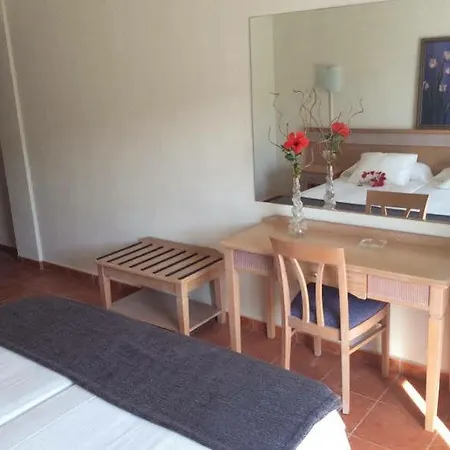 Osprey Menorca 3* Cala En Porter (Menorca)