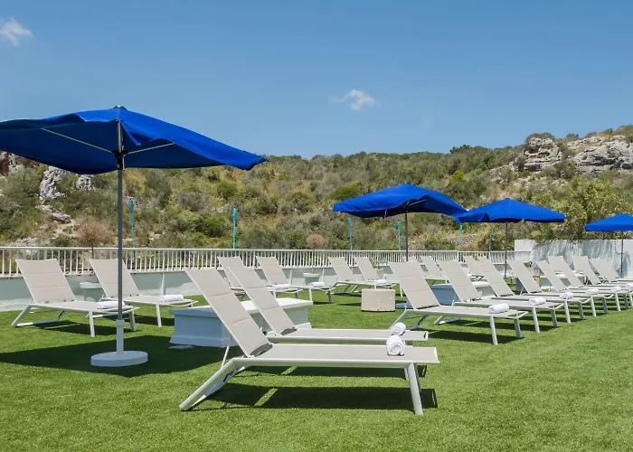 Osprey Menorca Cala En Porter (Menorca)