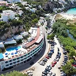 Osprey Menorca 3*