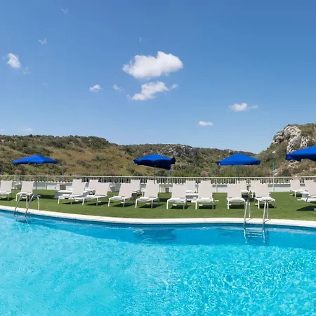 Osprey Menorca فندق
