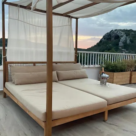 Osprey Menorca فندق
